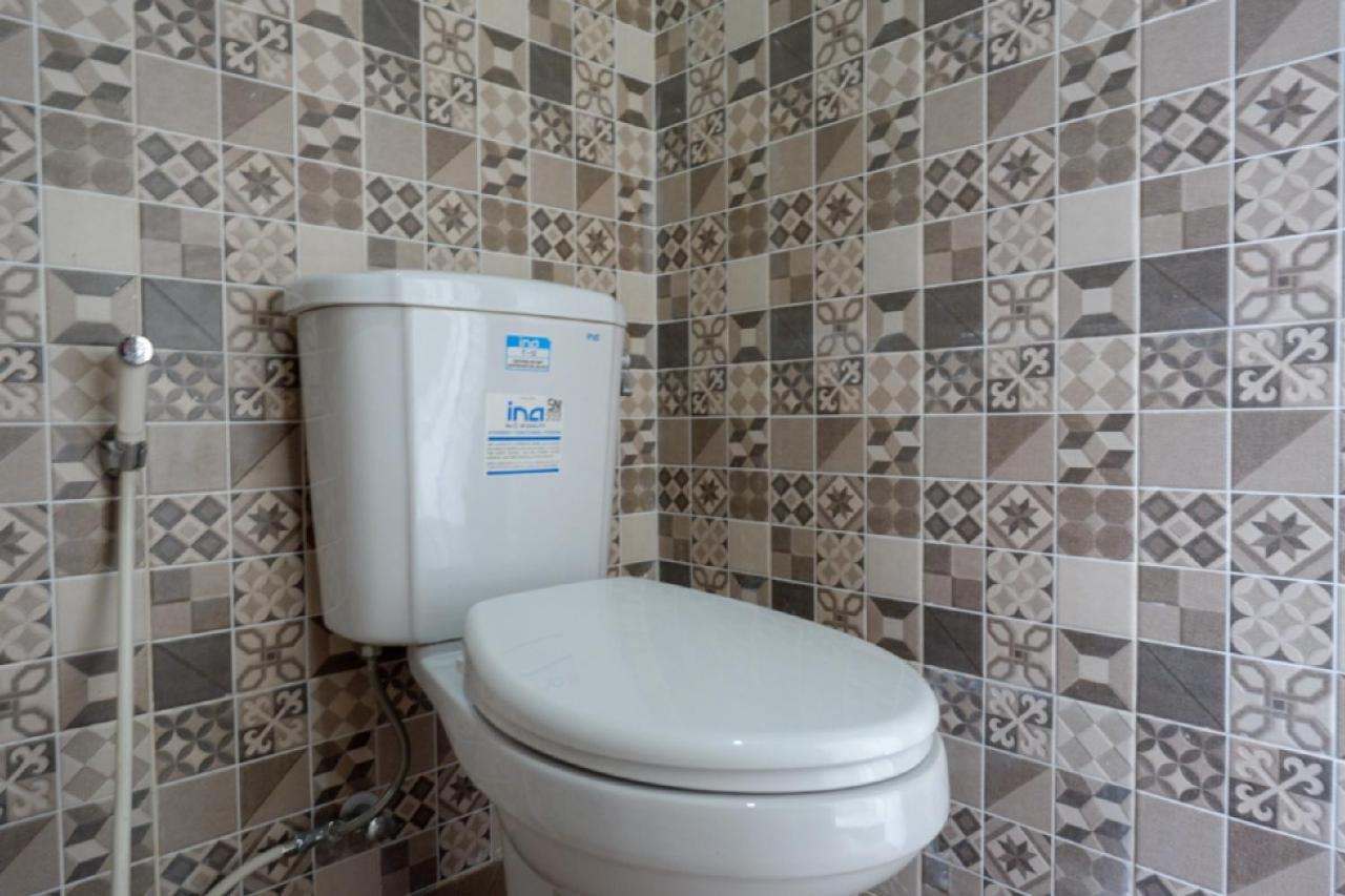 Reddoorz Hostel Near Kota Lama Semarang Luaran gambar